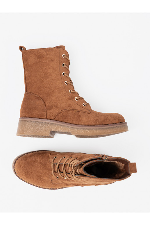  saapad kolorze karmelowym 