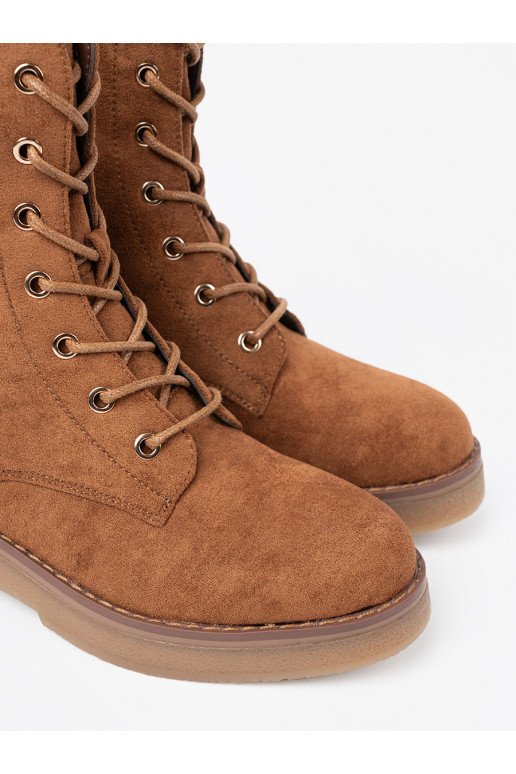  saapad kolorze karmelowym 