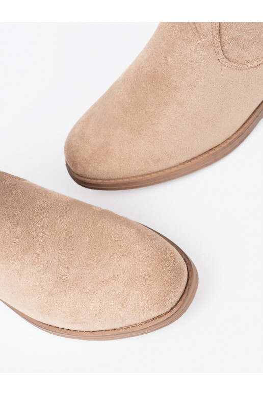 beeži värvi lumesaapad 