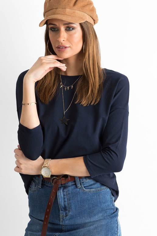 Aprillikuu tumesinine pluus