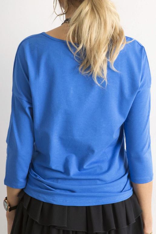 Aprilli sinine pluus Aprilli sinine pluus