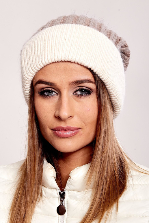 Kork-AT-CZ-17230.43-helepruun