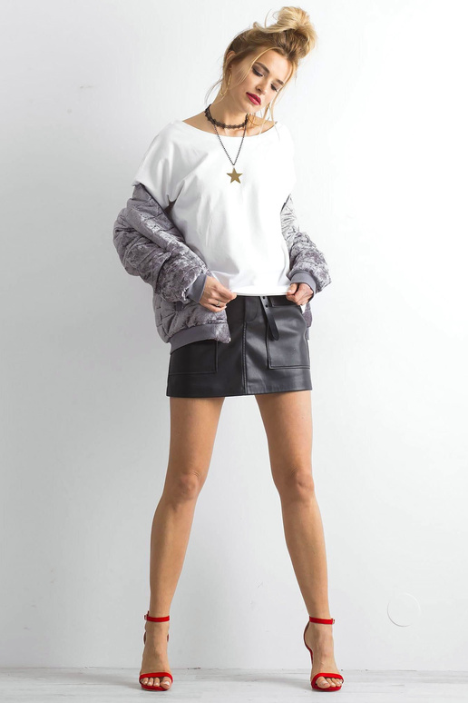 Valge naiste T-särk seljakaelusega Fire Valge naiste T-särk seljakaelusega Fire