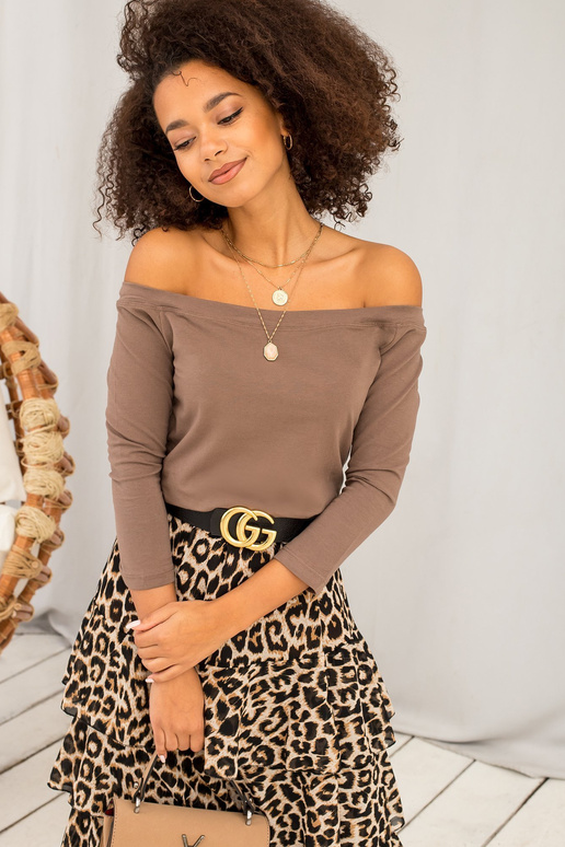 Pluus-RV-BZ-4692.99-pruun