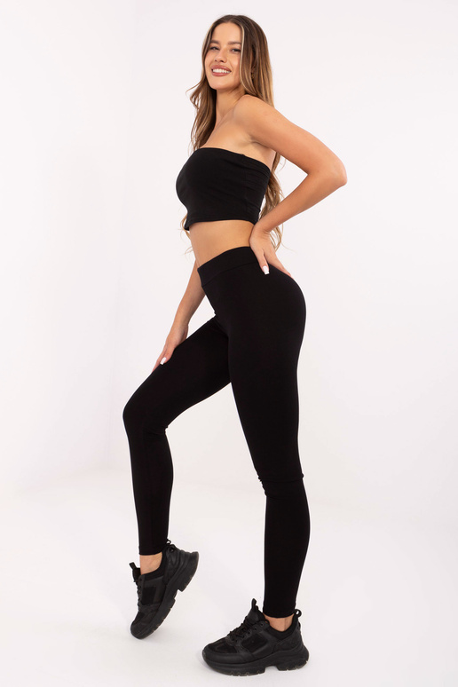 Mustad Basic retuusid