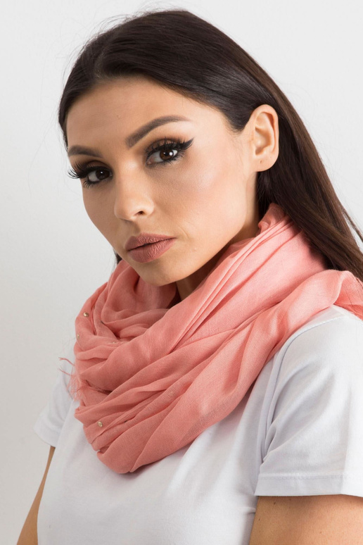 Hele korallist sall kivide...