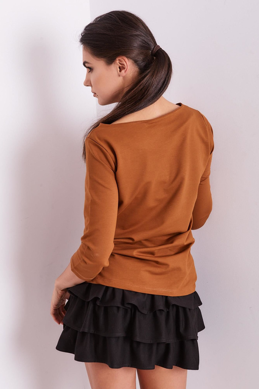 Pluus-PL-BZ-1694.08-helepruun