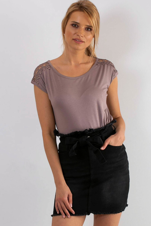 Must seelik Must seelik