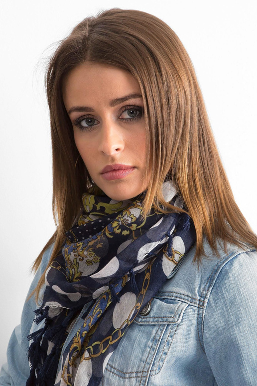 Meresinine mustritega sall