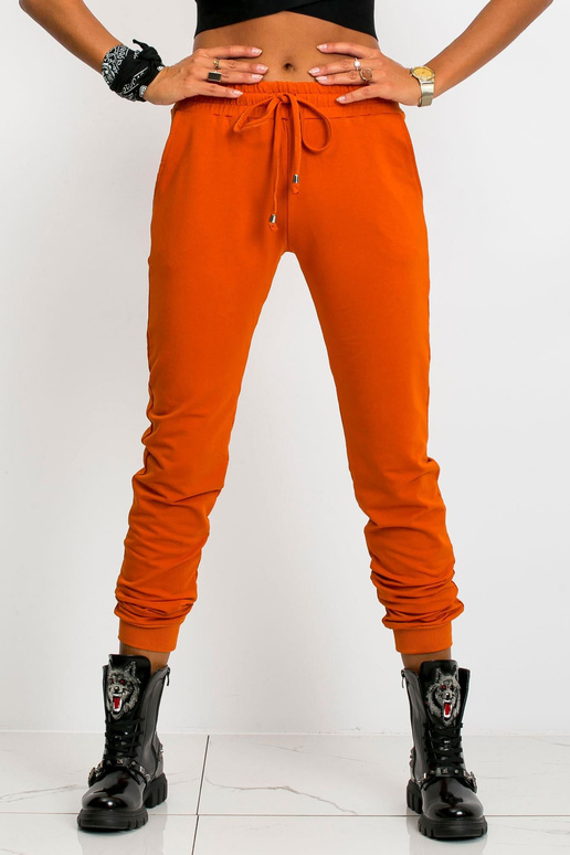 Tumeoranžid püksid Kiiremini