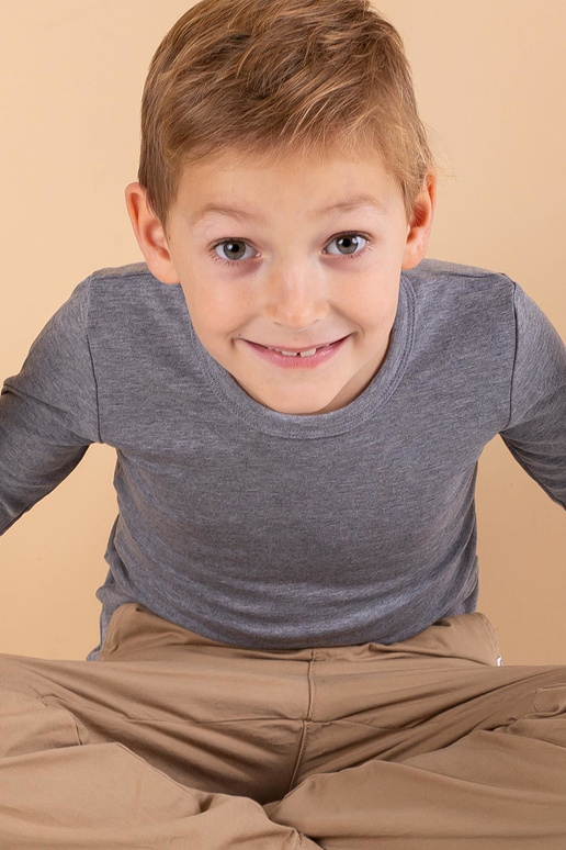 Hall termoaktiivne poisi pluus