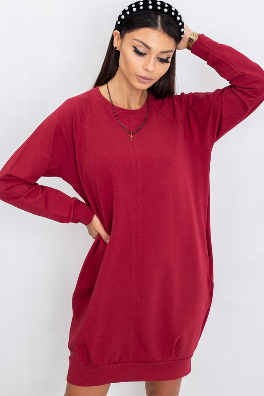 Cristine'i Burgundia kleit