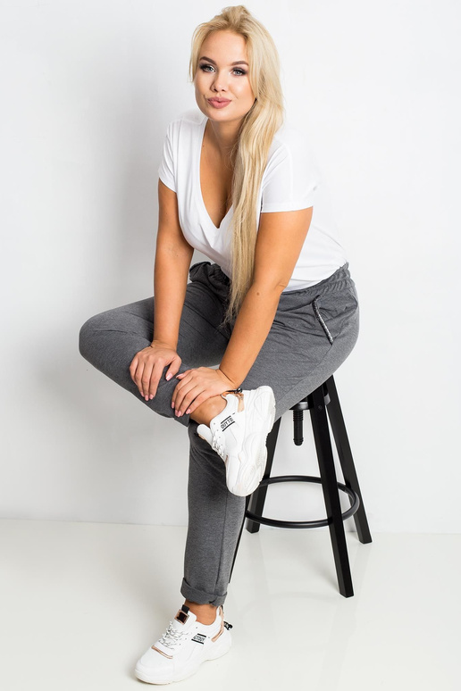 Tumehallid plusssuuruses püksid Savage