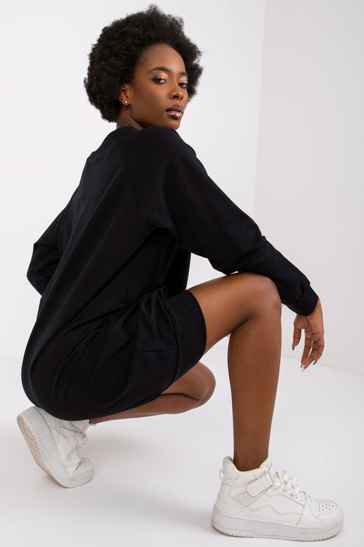 Must kleit Cristine Must kleit Cristine