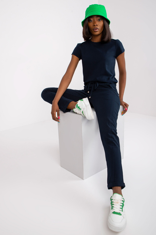 Tumesinised püksid Ligipääsetav