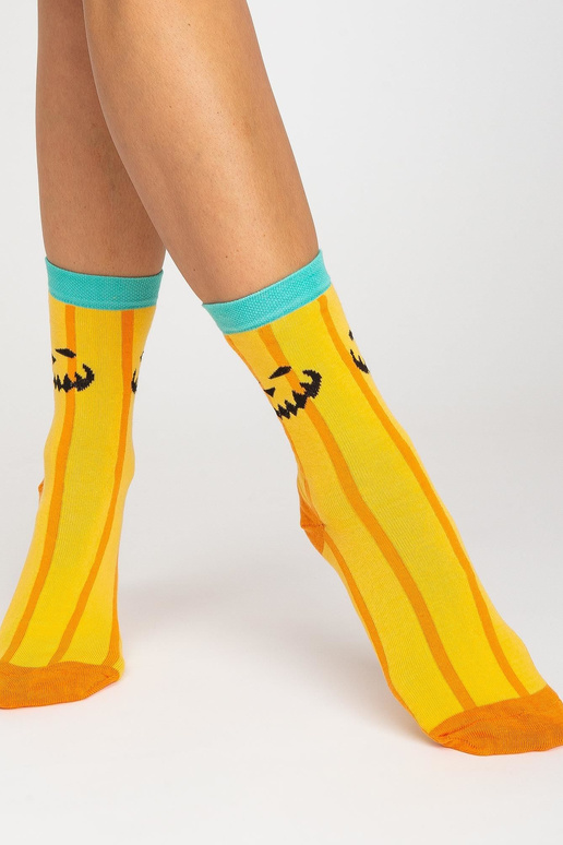 Värviline puuvillaste sokkide komplekt