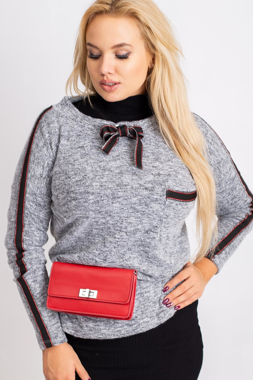 Hall pluss suuruses pluus Diaz