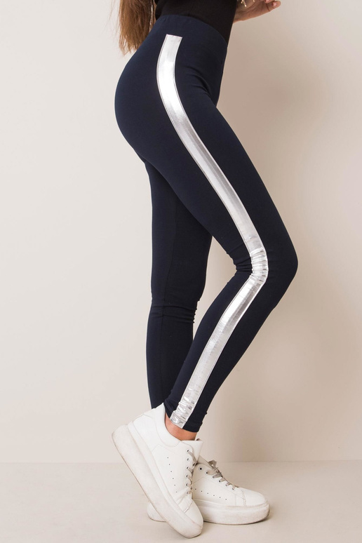 Meresinised ja hõbedased retuusid...