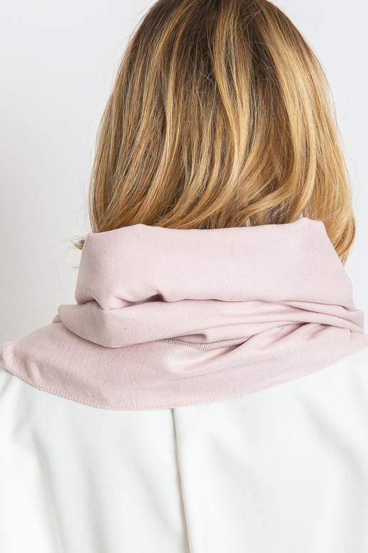 Kahvaturoosa narmastega sall