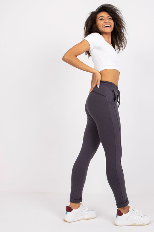 Ligipääsetavad grafiitpüksid