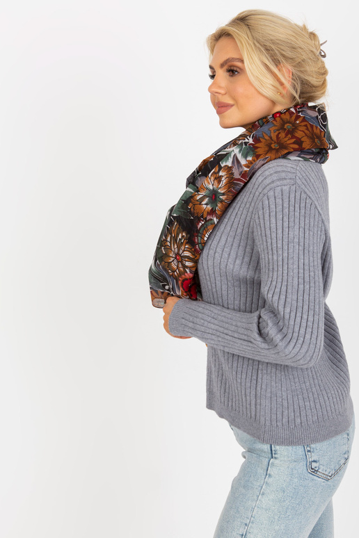 Musta mustriga pareo