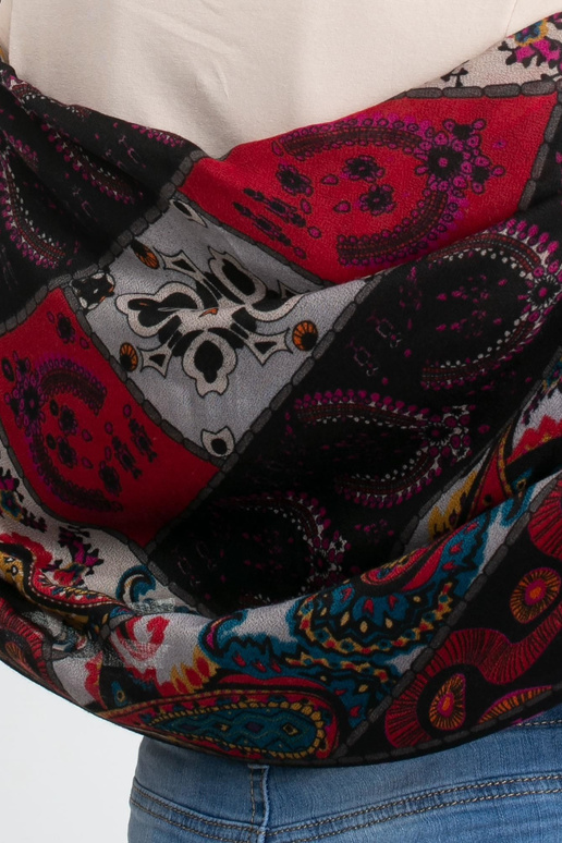 Must ümbris rahvaliku trükiga