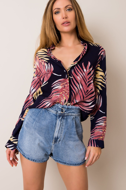 Josi sinised lühikesed püksid