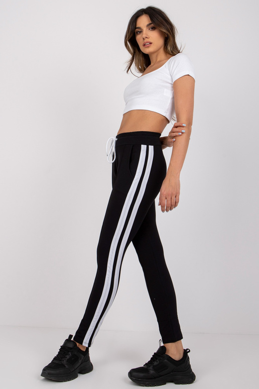 Mustad Laney püksid Mustad Laney püksid