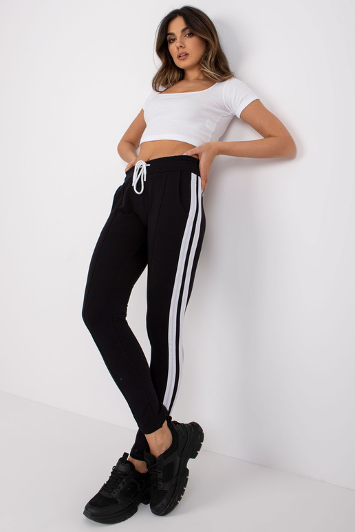 Mustad Laney püksid Mustad Laney püksid