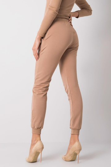 Kaamelipüksid Kiiremini 2