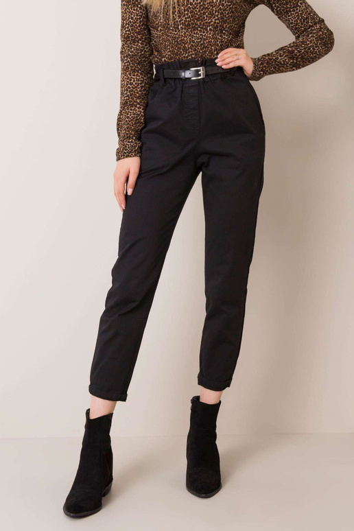 Cassie mustad püksid Cassie mustad püksid