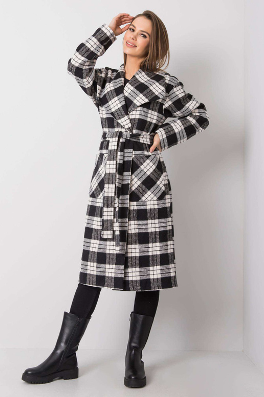 Yasmin Must-valge ruuduline mantel