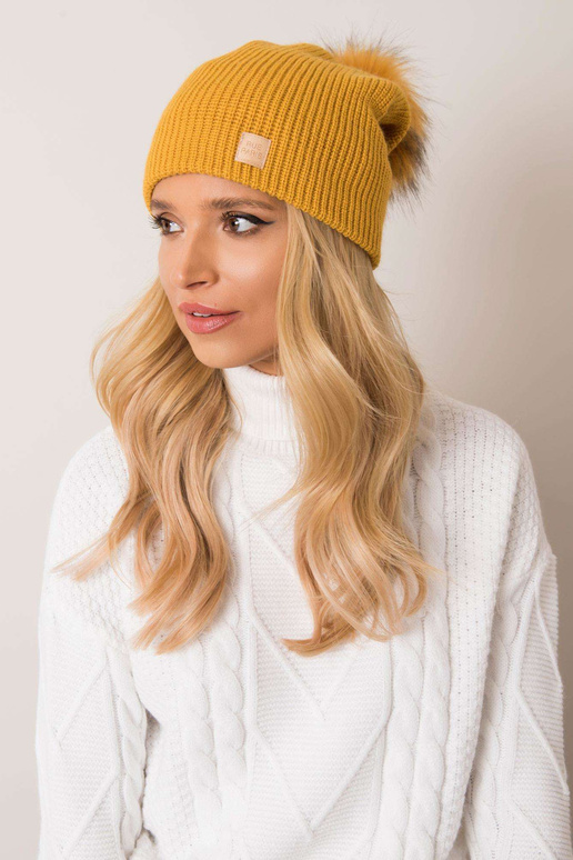 Sinepist nokamüts pompooniga RUE PARIS