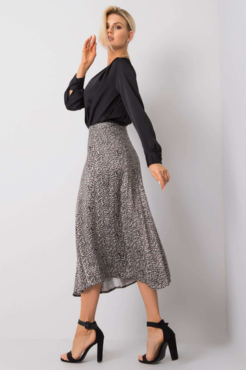 Must ja beež seelik Monica... 2