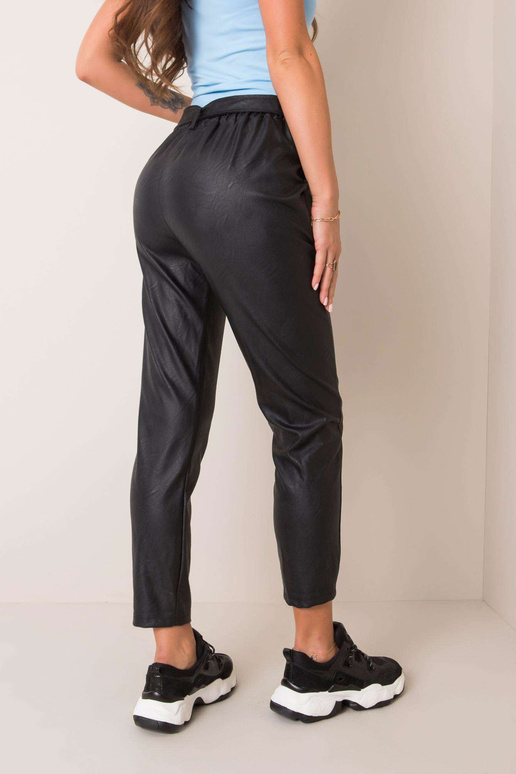 Sophia mustad püksid Sophia mustad püksid