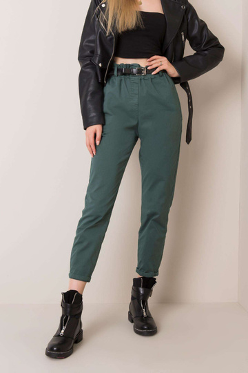 Cassie rohelised püksid 2