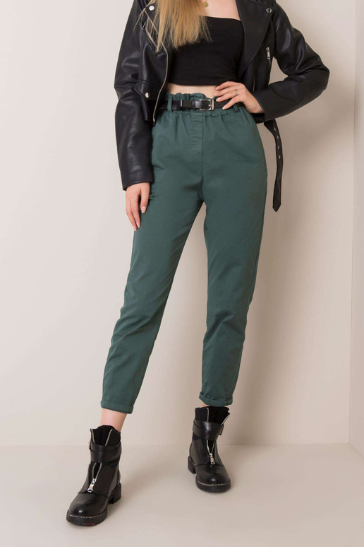 Cassie rohelised püksid