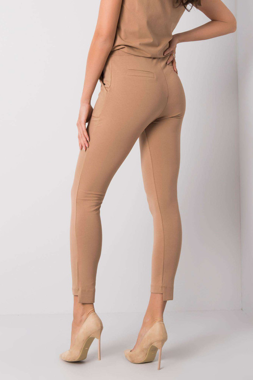 Kaamelipüksid Deborah