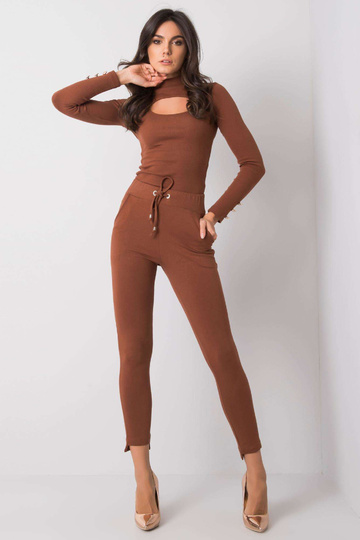 Pruunid püksid Debora