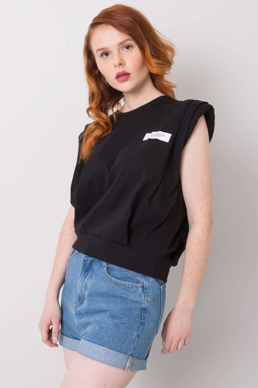 Must T-särk subtiitritega Zariah