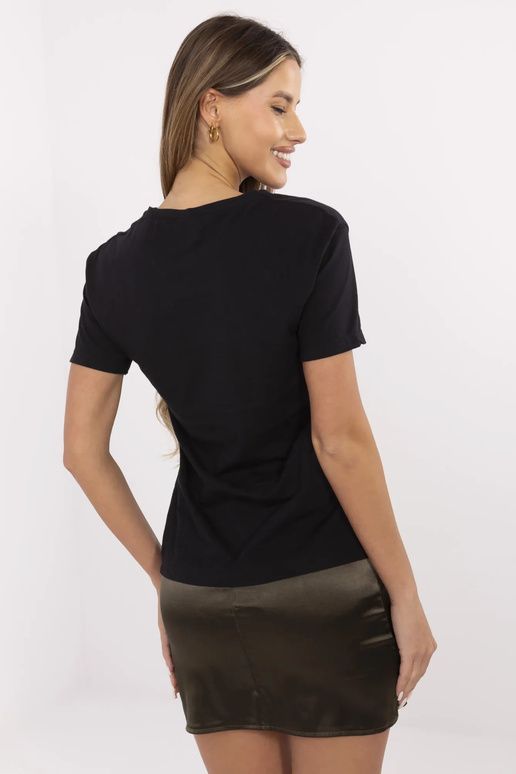 Must Esther t-särk Must Esther t-särk