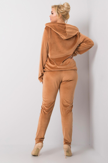 Camel velvet pluss suuruses...