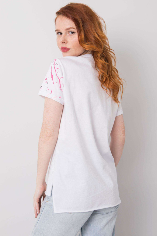 Valge t-särk Raveni kirjaga Valge t-särk Raveni kirjaga