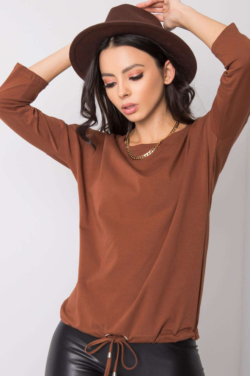 Pruun pluus Fiona Pruun pluus Fiona