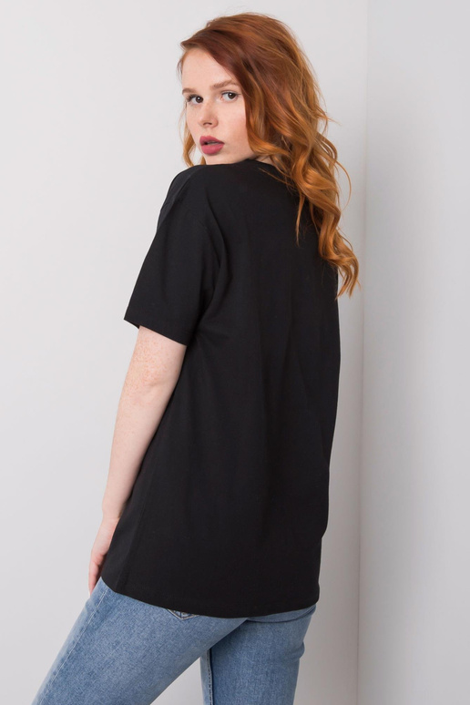 Must naiste T-särk aplikatsiooniga... Must naiste T-särk aplikatsiooniga...