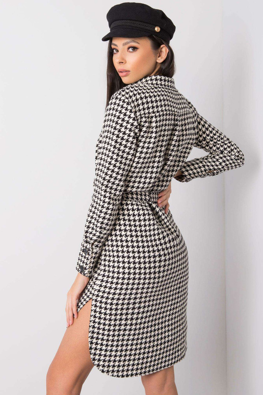 Must-valge Cande kleit Must-valge Cande kleit