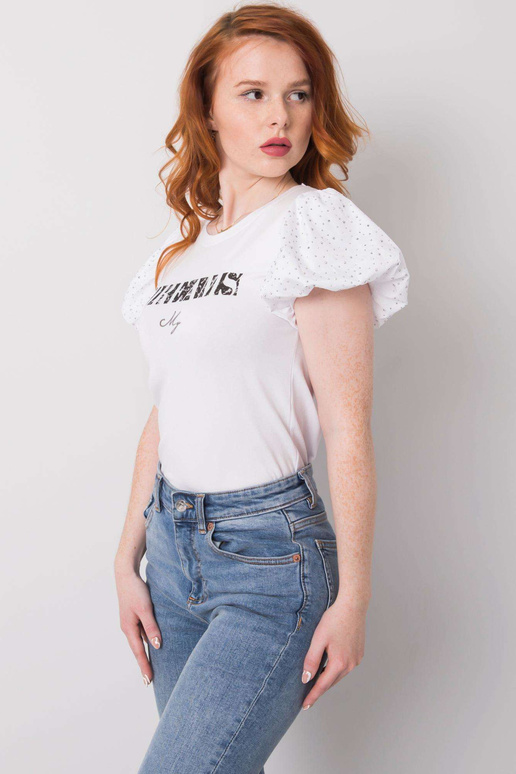 Valge Tilly aplikatsiooniga T-särk Valge Tilly aplikatsiooniga T-särk