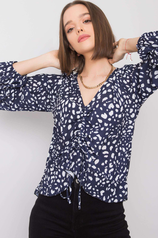 Ricarda tumesinine pluus