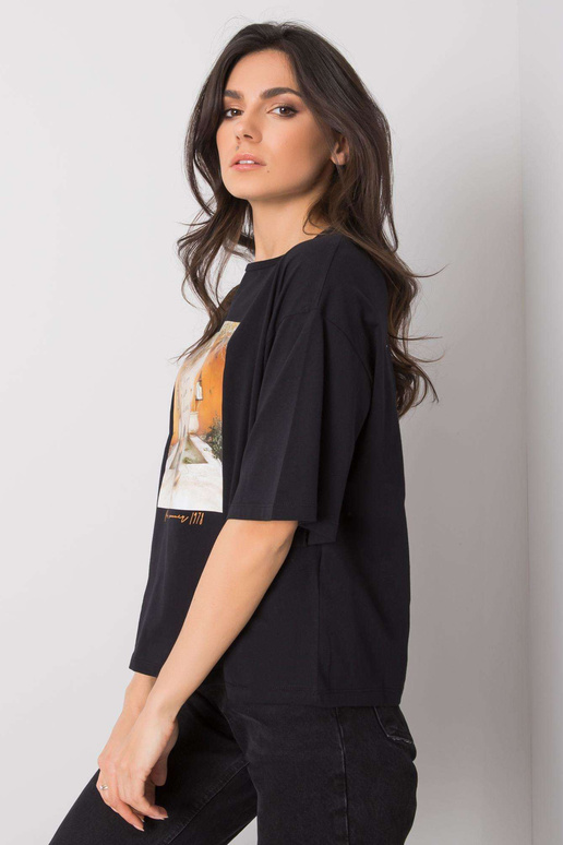 Must naiste T-särk Morrise trükiga Must naiste T-särk Morrise trükiga