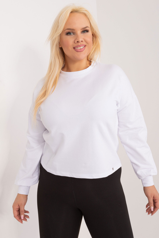 Valge plusssuuruses dressipluus...